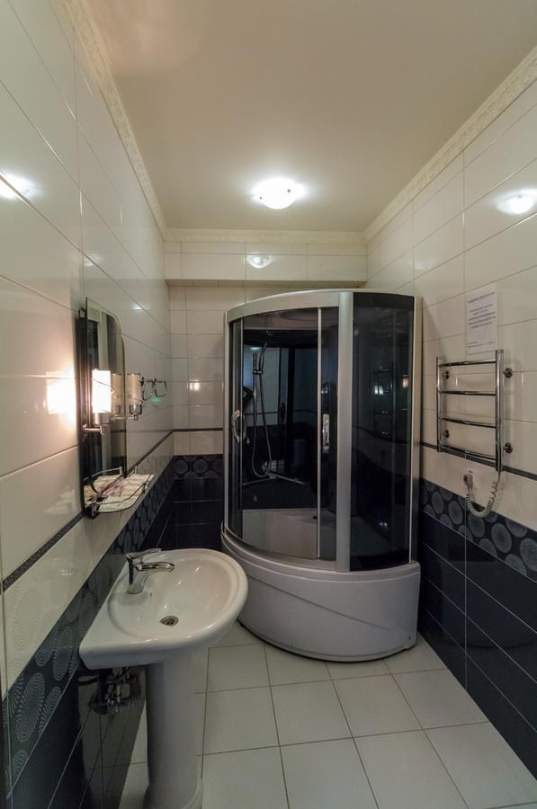Hotel Т2 Kiev Bagian luar foto